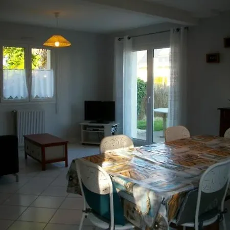 Maison Pour 6, Acces A Pied A La Plage, Au Port Et Au Village *