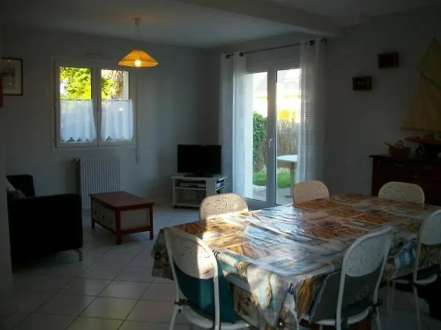 Maison Pour 6, Acces A Pied A La Plage, Au Port Et Au Village *